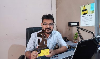Today we are going to talk about Akshay Bhabutkar, the Digital Marketing Coach of Amravati and the recipient of Motivational storytelling award