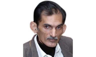 Bollywood Prophesier Pradeep Bhanot