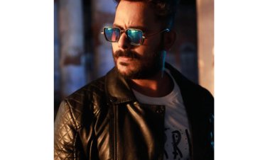 From 100+ Songs to a Five-Chapter Thriller: Veeir Chaudary Wins Audience Hearts with ‘Hotel Hooneymoon Deluxe’