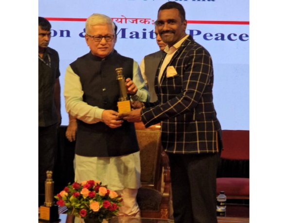 Social Activist Dr. Binu Varghese Honoured with National Excellence Award by Maharashtra Governor Jishnu Dev Varma