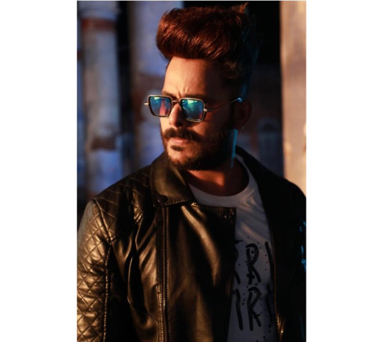 From 100+ Songs to a Five-Chapter Thriller: Veeir Chaudary Wins Audience Hearts with ‘Hotel Hooneymoon Deluxe’
